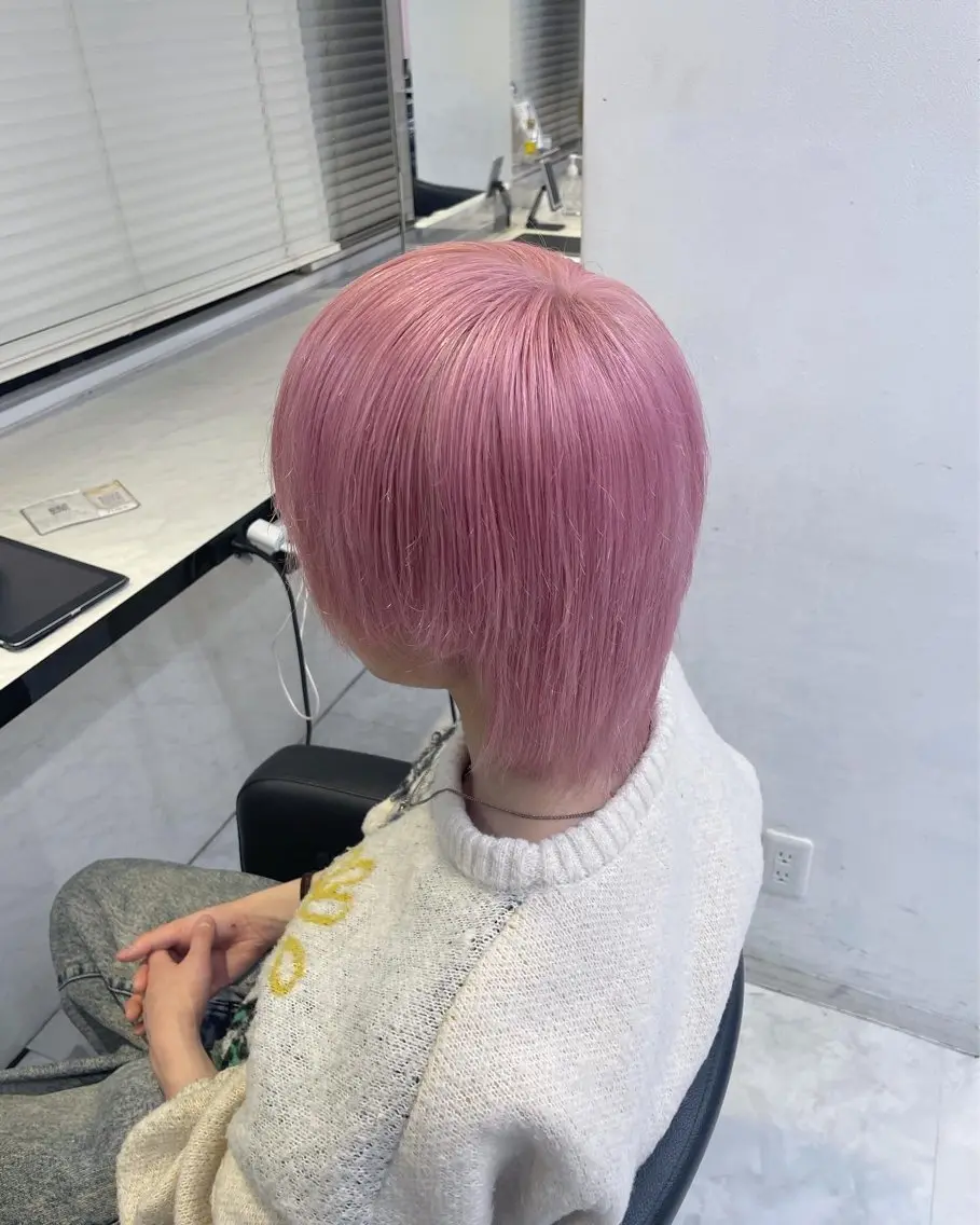ショート カラー メンズ メンズブリーチ ブリーチ ピンクカラー ヘアカラー ヘッドスパ ヘアセット ピンク・ベージュ🩰 カラー🫧とらのヘアスタイル