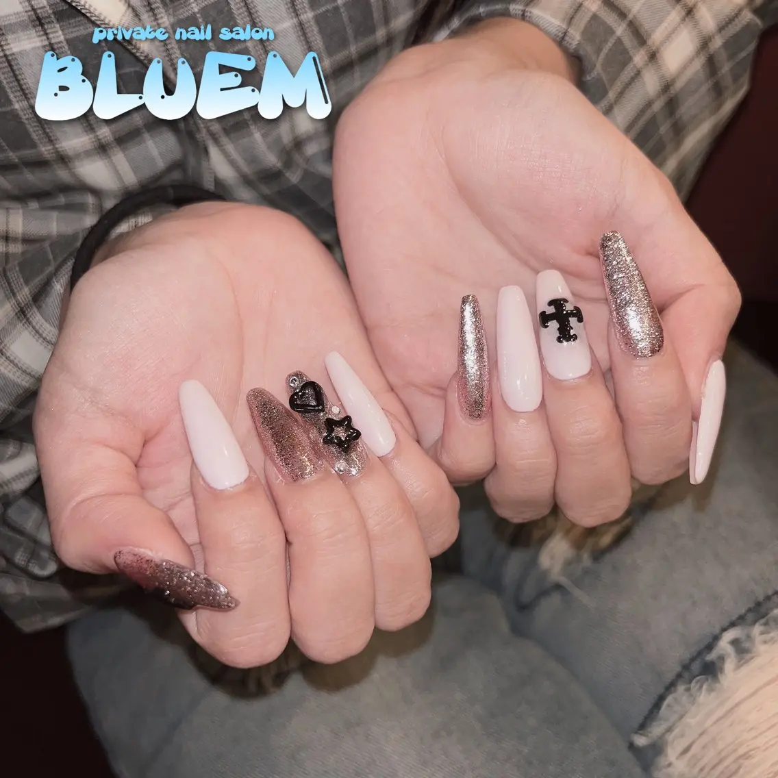 ネイル ハンドネイル BLUEM なな🐶のネイルデザイン