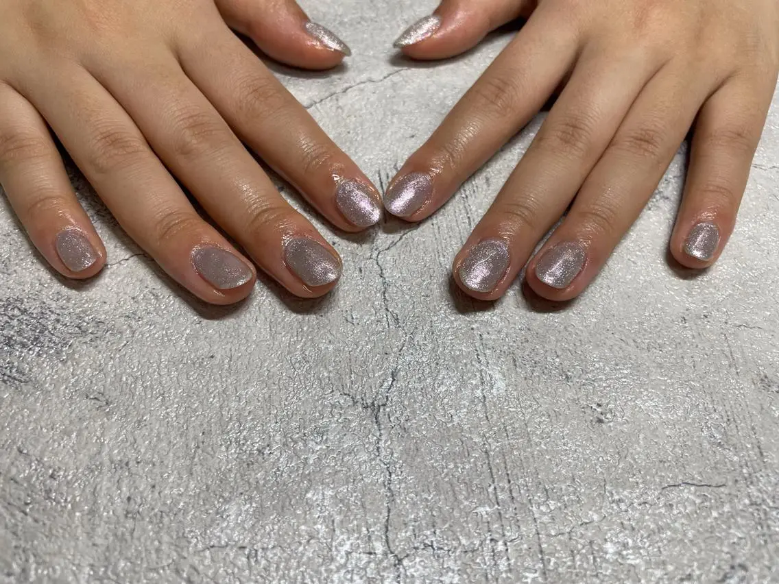ネイル マグネットネイル ハンドネイル mogunail &blowのネイルデザイン