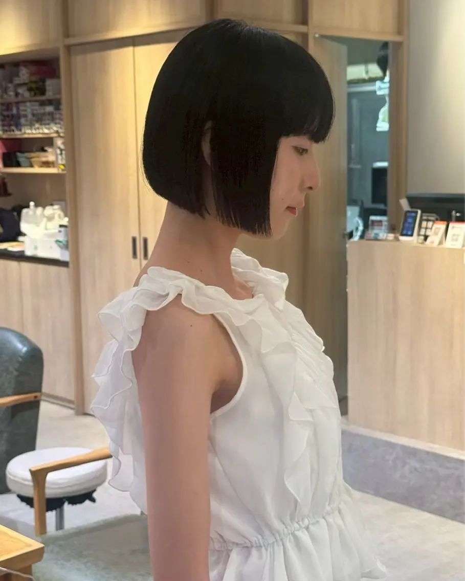ショート カット アオイ🎵🩶/ ZEST bis⭐️のヘアスタイル