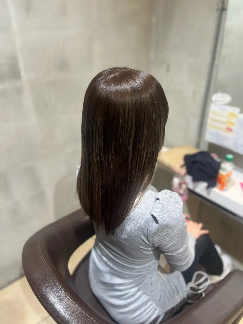 カラー ヘアカラー トリートメント 伊部 しづきのヘアスタイル