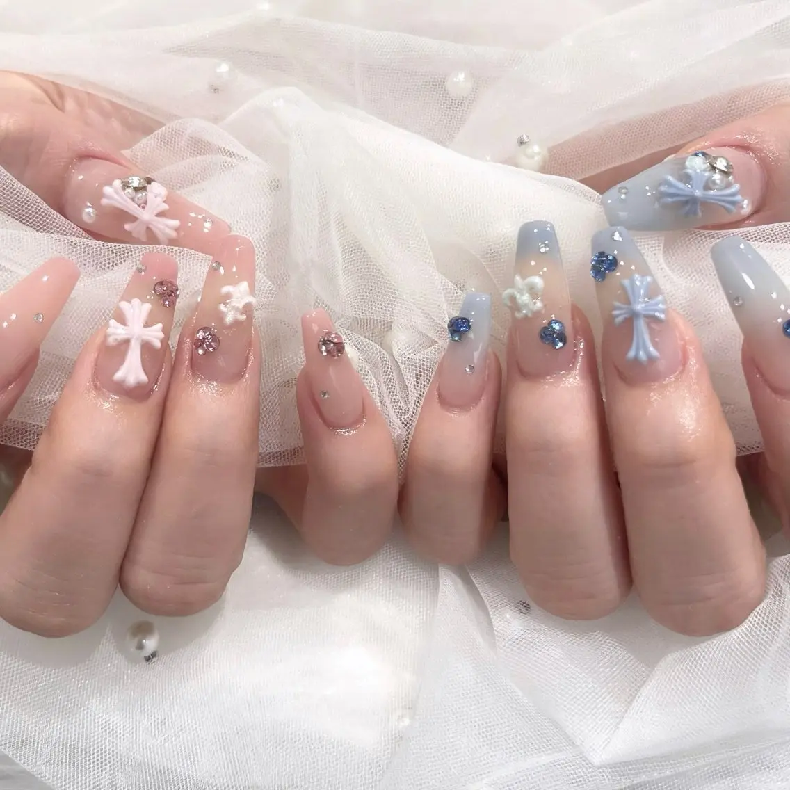 ネイル ハンドネイル 🧁fein. nana🩵のネイルデザイン