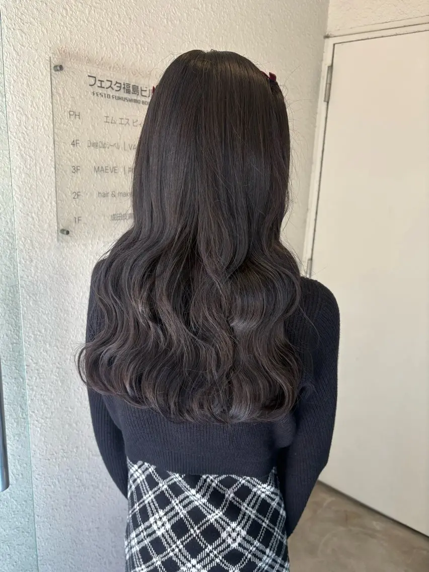 ロング ヘアアレンジ ヘアセット siki kaedeのヘアスタイル