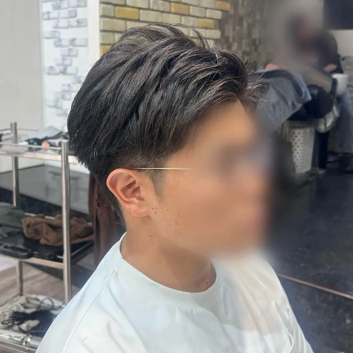 メンズ カット 透明感カラー 髪質 改善 Wカラー原心愛のヘアスタイル