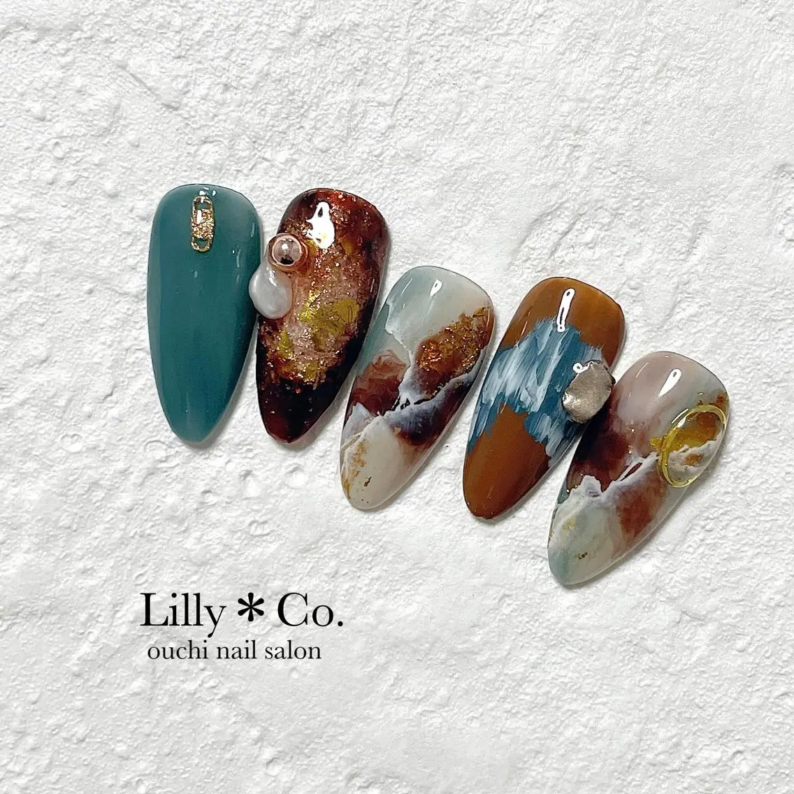 ネイル ハンドネイル ハンドケア Lilly Co.のネイルデザイン