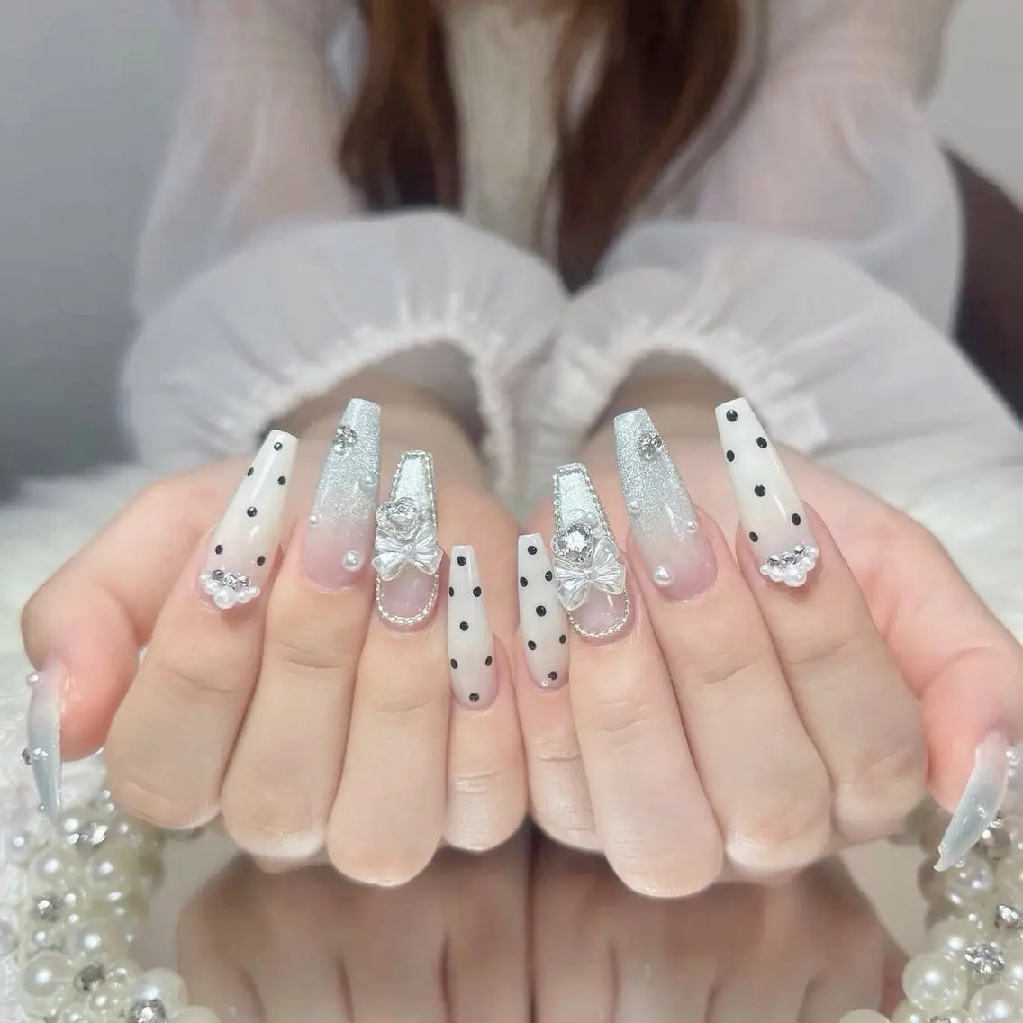 ネイル オーロラネイル 長さ出し フラッシュネイル フレンチネイル ジェルネイル ハンドネイル ハンドケア CiCi NailSalonのネイルデザイン