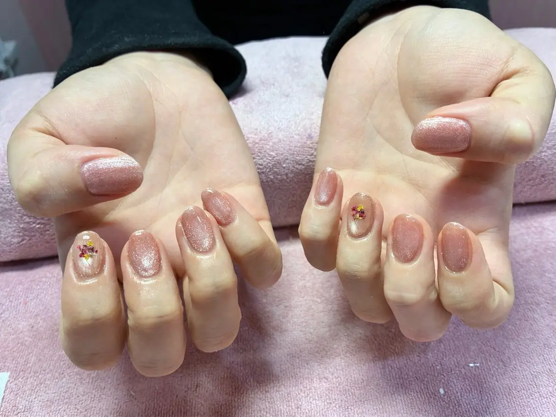 ネイル Nail JuAR ⭐︎SAKINEのネイルデザイン