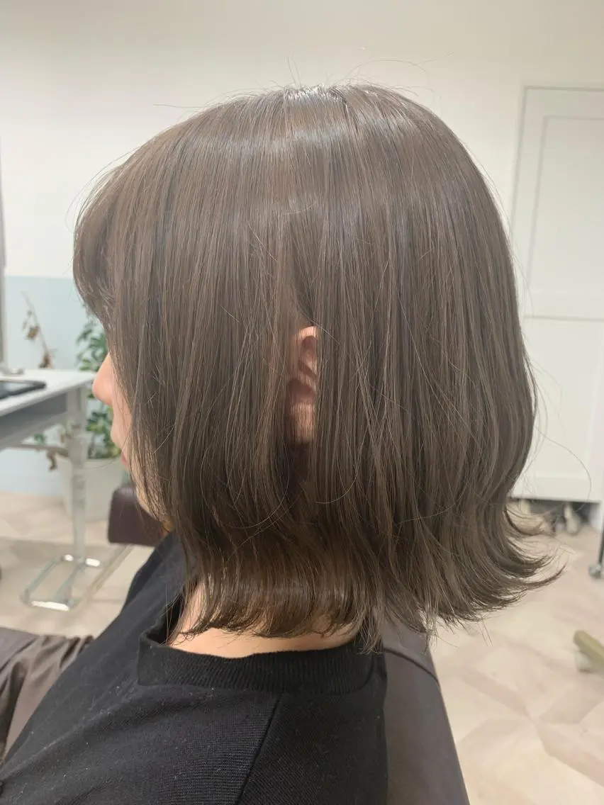 【透明感と艶】カット & イルミナカラーの写真
