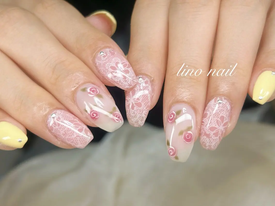 ネイル アートネイル チークネイル 成人式 入学式 長さ出し ハンドネイル Lino Nailのネイルデザイン