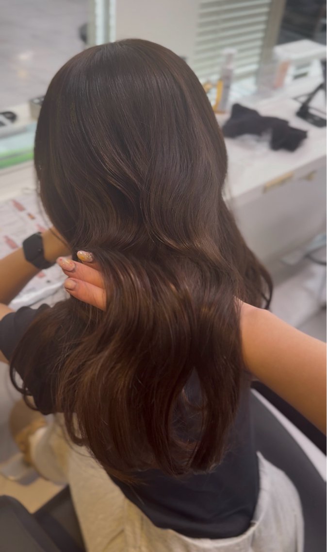 ミディアム カット ヘアカラー 透明感×うる艶カラー 🍒𝐘𝐮𝐤𝐚のヘアスタイル
