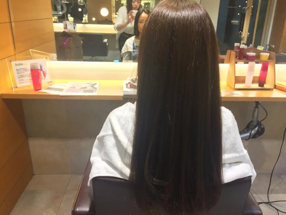 ロング カラー 縮毛矯正 加藤 綾華のヘアスタイル