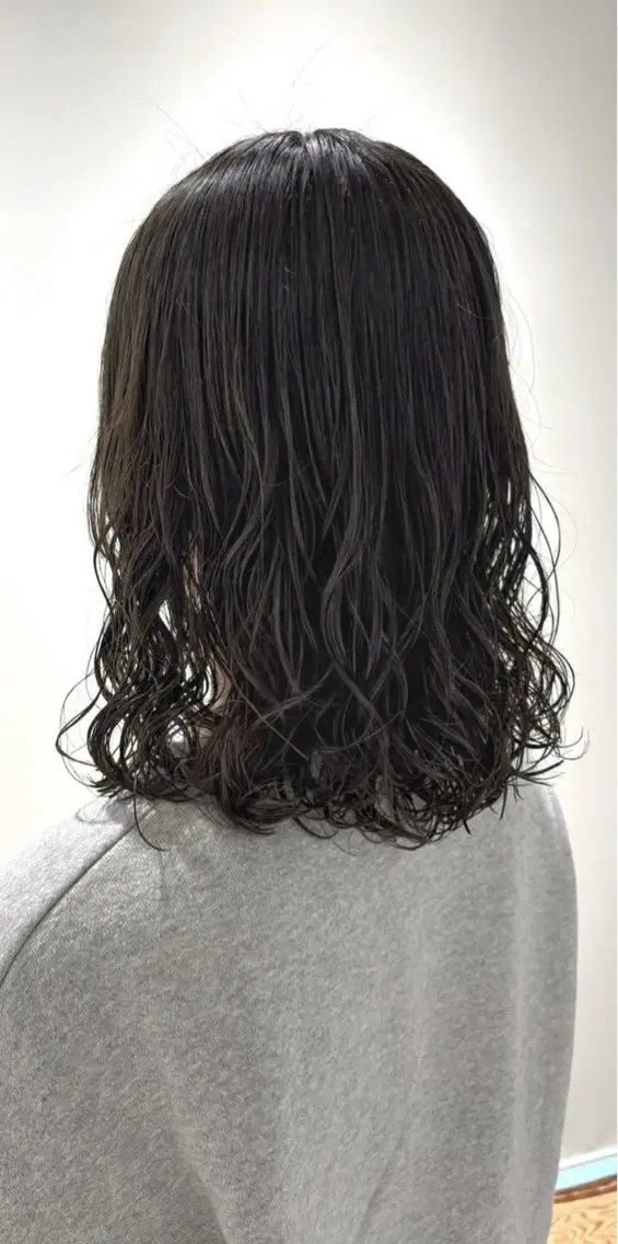 セミロング Ate Yuriのヘアスタイル