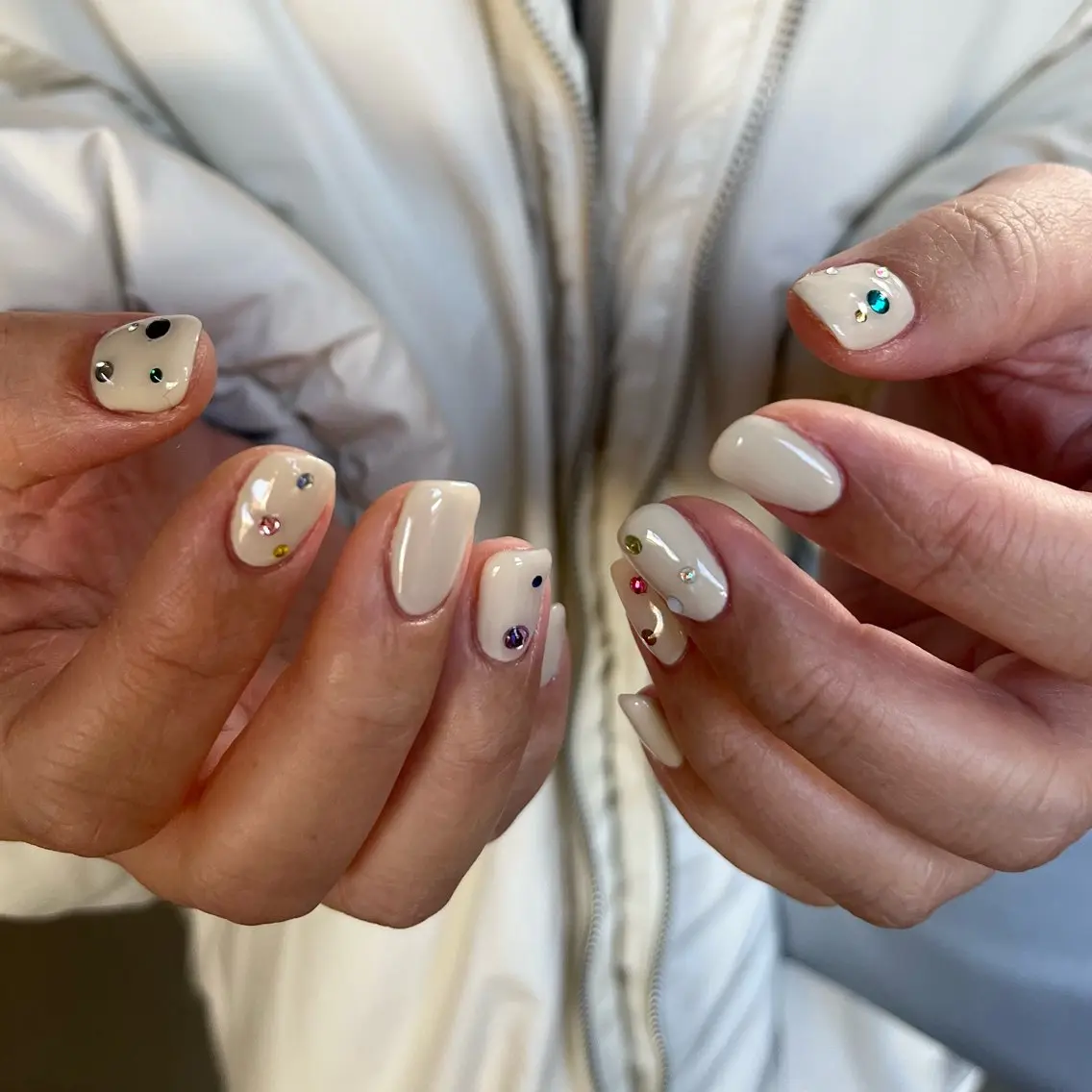 ネイル グリーン ハンドネイル vegh. nail／阿波座のネイルデザイン