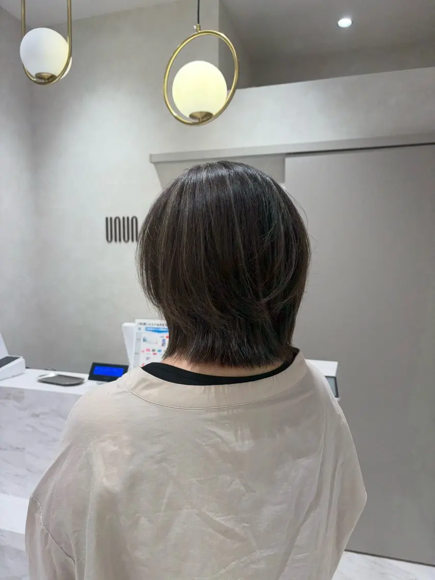 ミディアム カラー レディース募集中🎀 陸 愛夏のヘアスタイル
