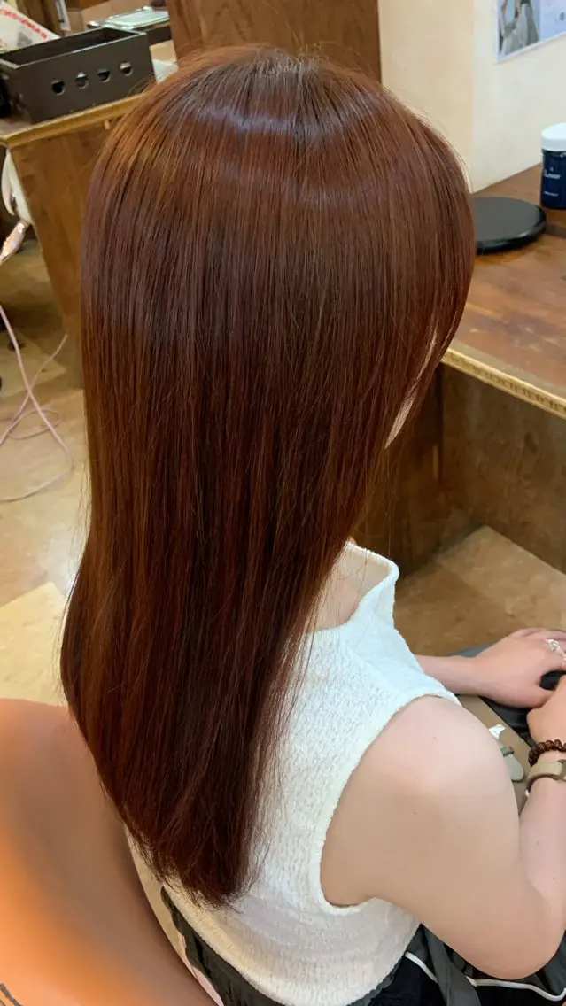 カラー ブラウンカラー 石井 智美のヘアスタイル