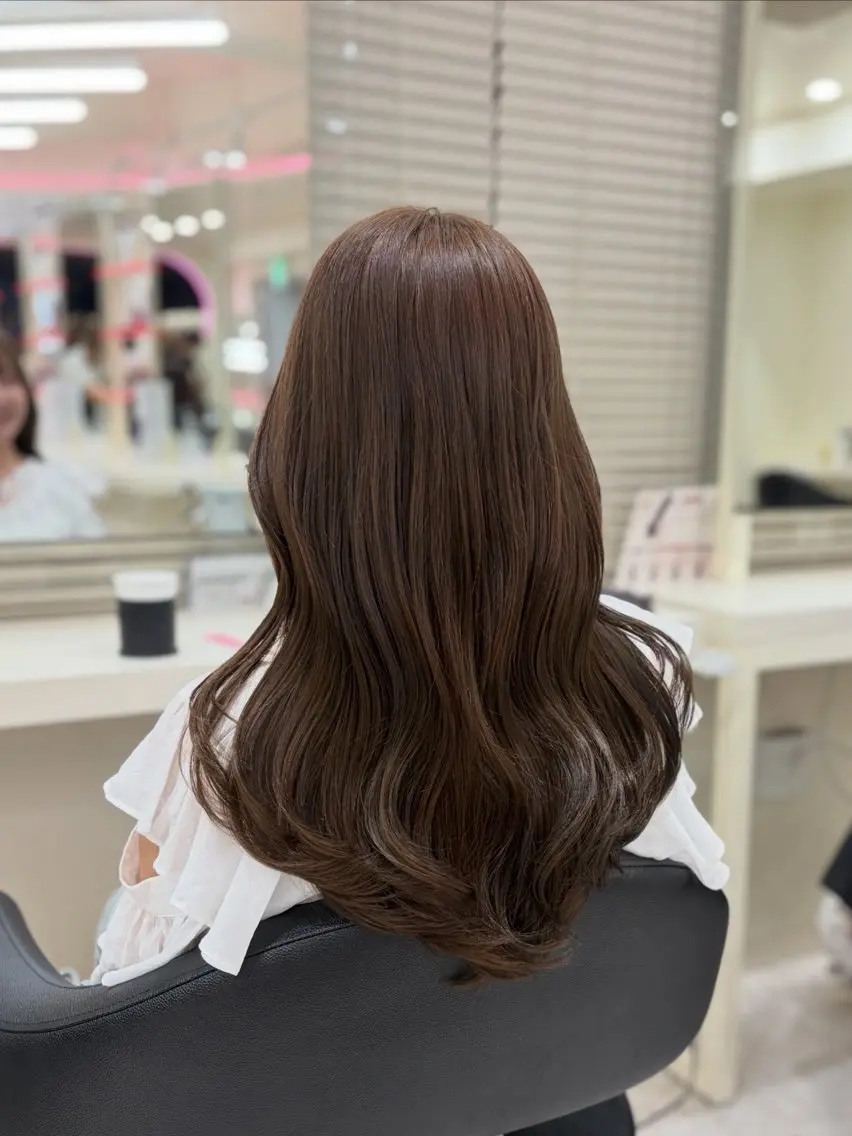ロング カラー ベージュカラー ブリーチ ダブルカラー ヘーゼル ブリーチなしカラー カット ヘアカラー ヘアセット 大人上品ベージュ 🎀HARUNAのヘアスタイル