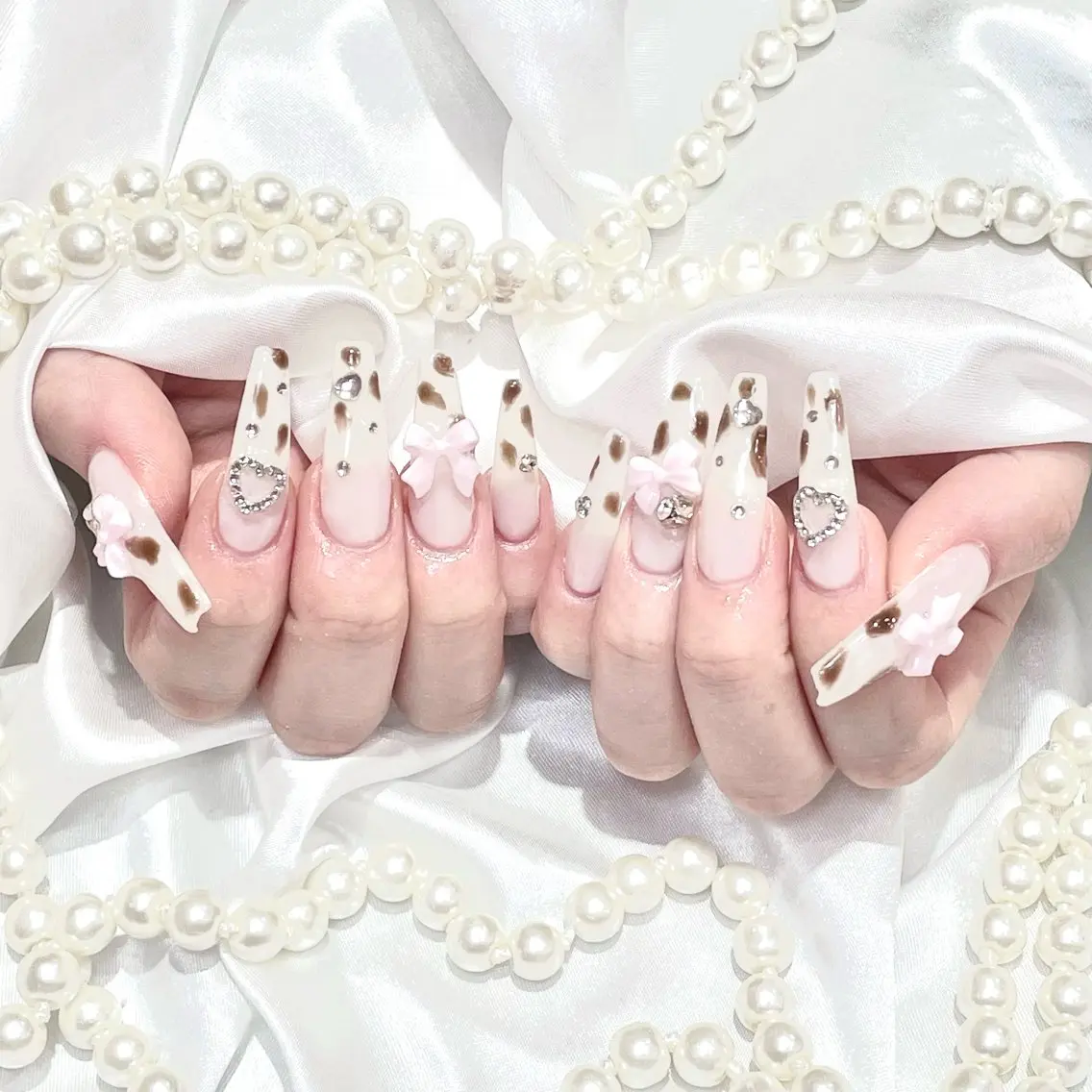 ネイル 長さ出し 持ち込み ネイルチップ WISTERIA midoriのネイルデザイン