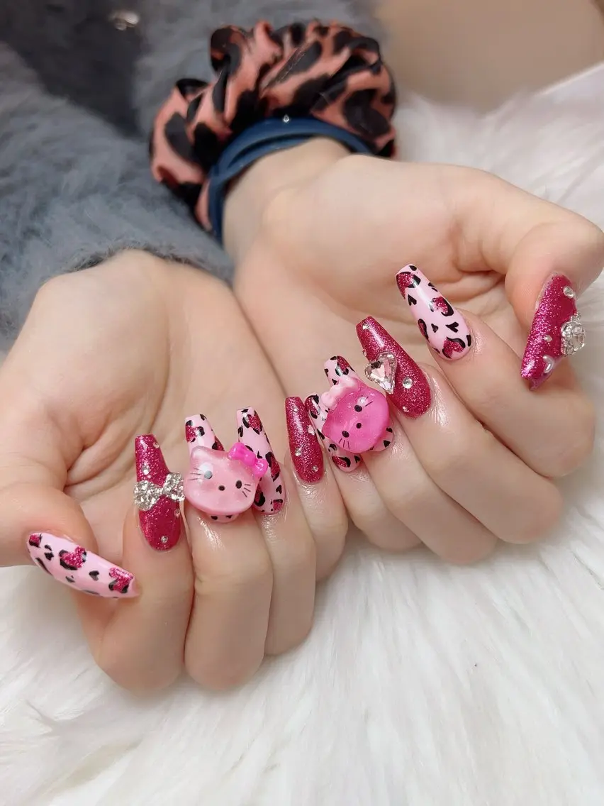 ネイル Nail salon EM（エム）諸星のネイルデザイン