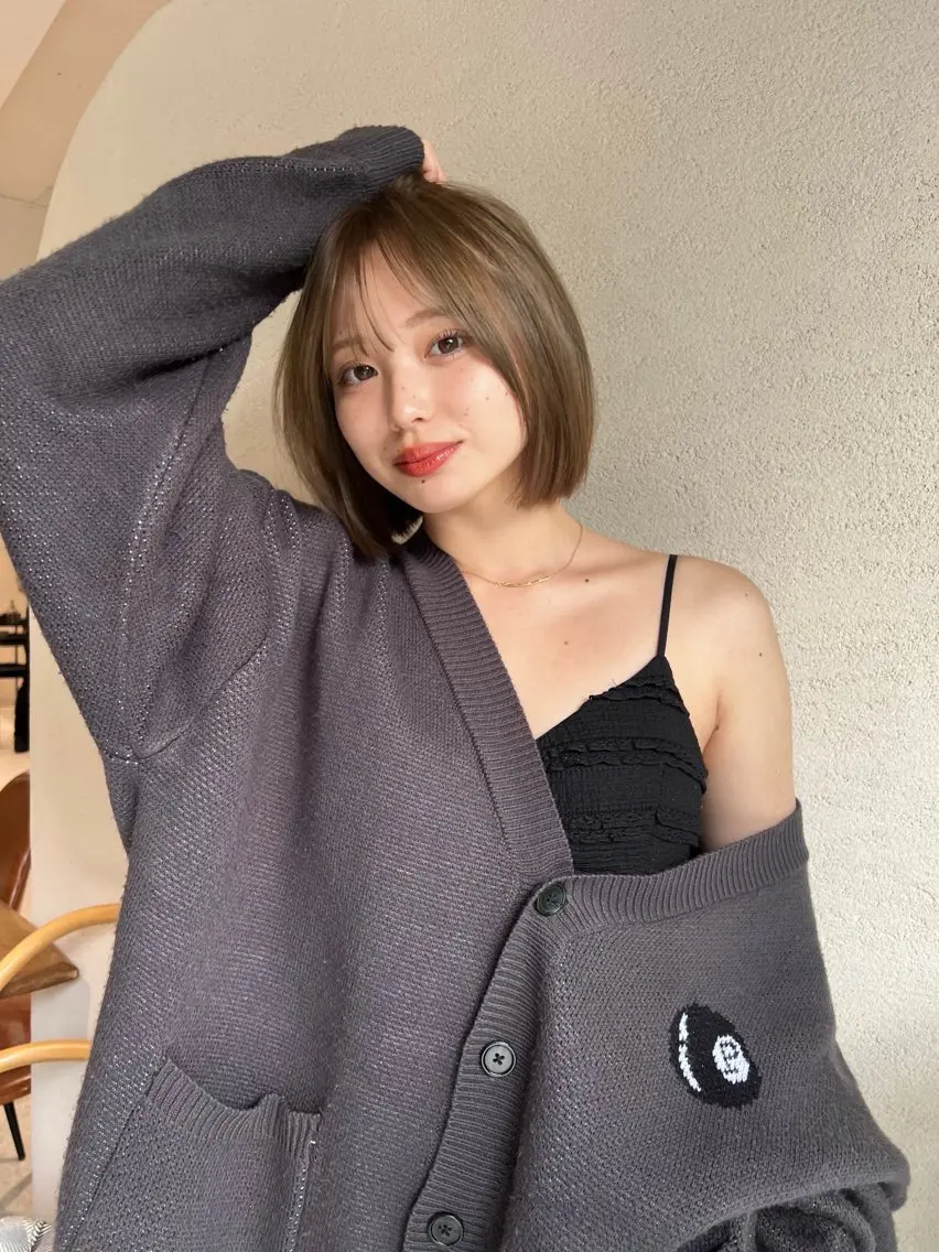 ショート カラー ベージュカラー ブリーチ 透明感カラー ブリーチなしカラー ボブ ボブ/レイヤーカット /表参道 yunaのヘアスタイル