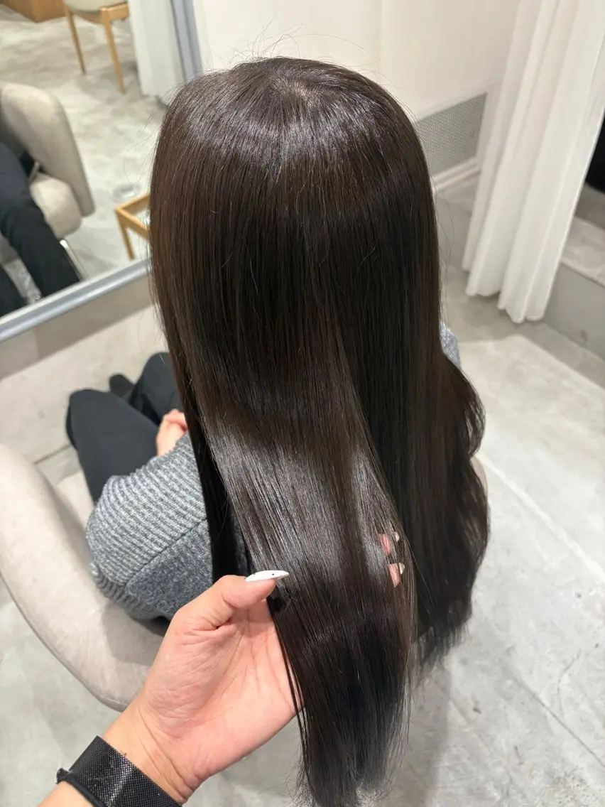 ロング 髪質改善×韓国艶髪 カラー ヒナタ🍒のヘアスタイル