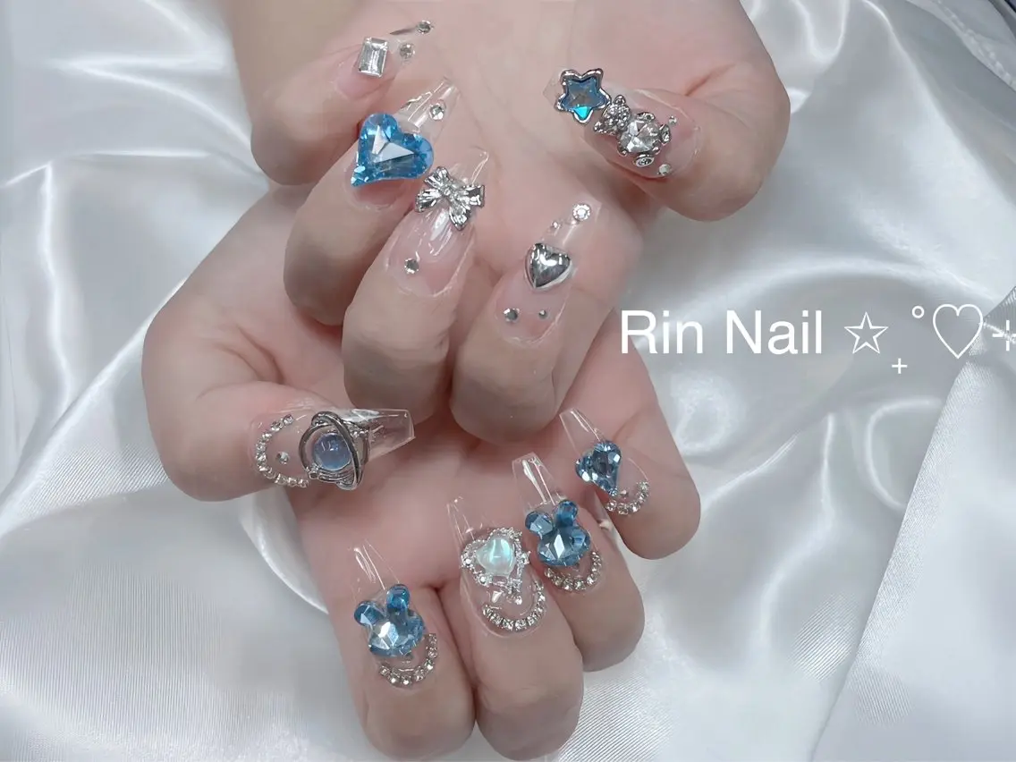 ネイル チークネイル フラッシュネイル フラワーネイル フットネイル ジェルネイル ハンドネイル Rin Nail Shinokuboのネイルデザイン