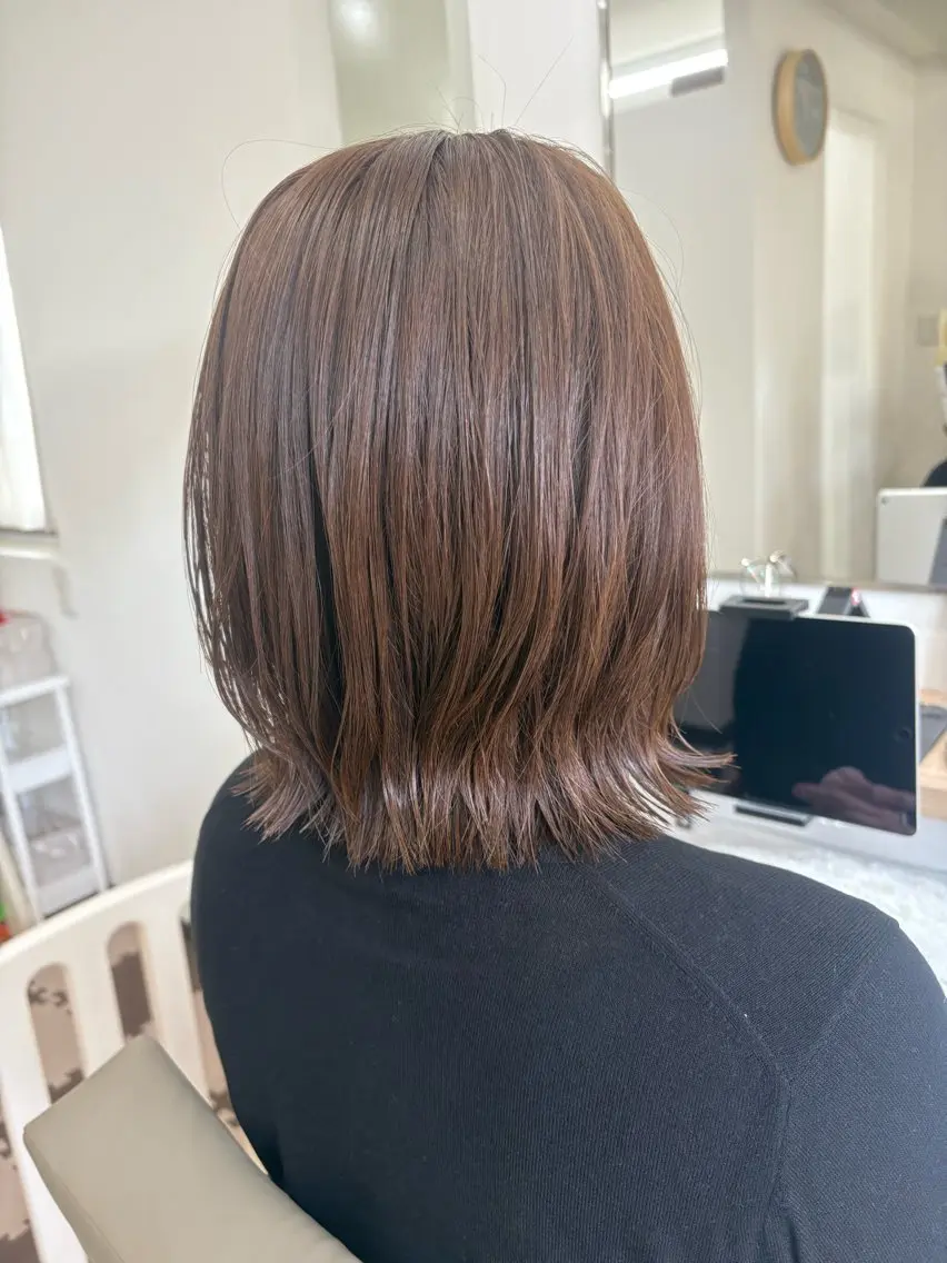ミディアム カラー カット ヘアカラー トリートメント hair salon leaのヘアスタイル