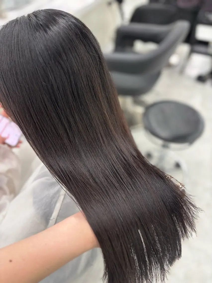 ロング ヘアカラー トリートメント ヘアセット 赤髪/ワインレッド/ 韓国系 まなかのヘアスタイル