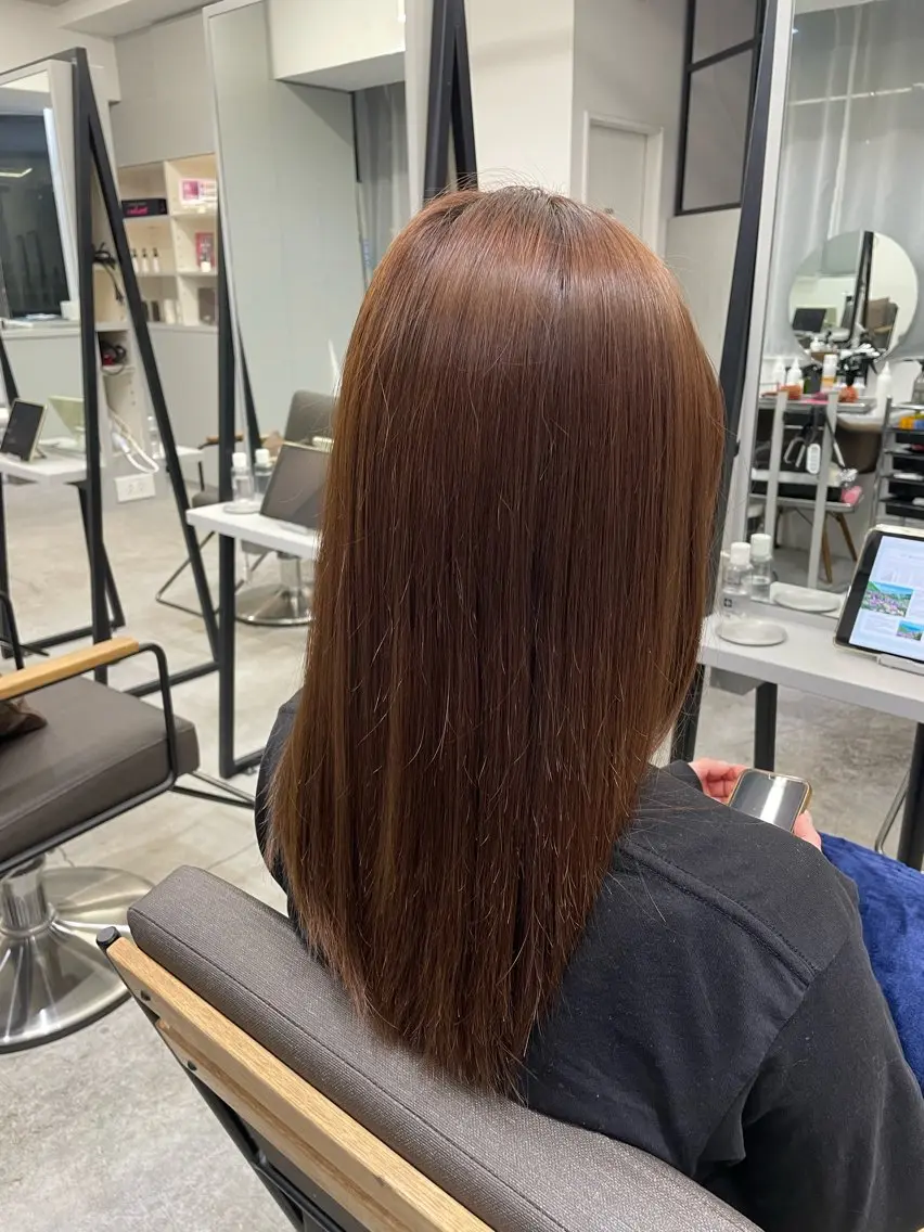 ミディアム 縮毛矯正 絶対綺麗な暖色カラー 🎯あります✨増渕✨のヘアスタイル