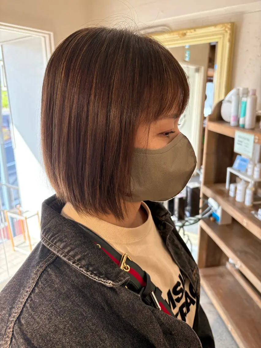 ショート ヘアカラー 透明感カラー🫧/ レイヤー/髪質改善のヘアスタイル