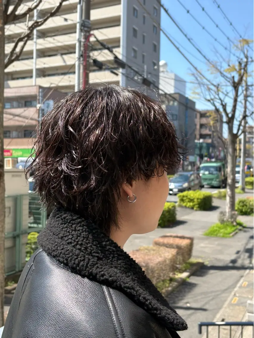 パーマ メンズ 波巻きパーマ カット パーマ トリートメント ナルミ ケイスケのヘアスタイル