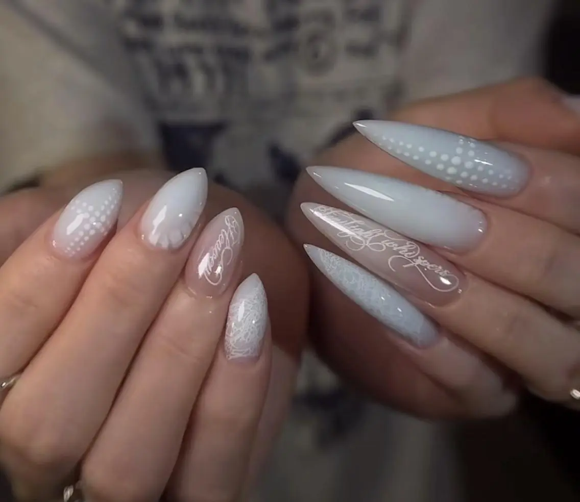 ネイル ハンドネイル 🎀 Ayaka_nailのネイルデザイン
