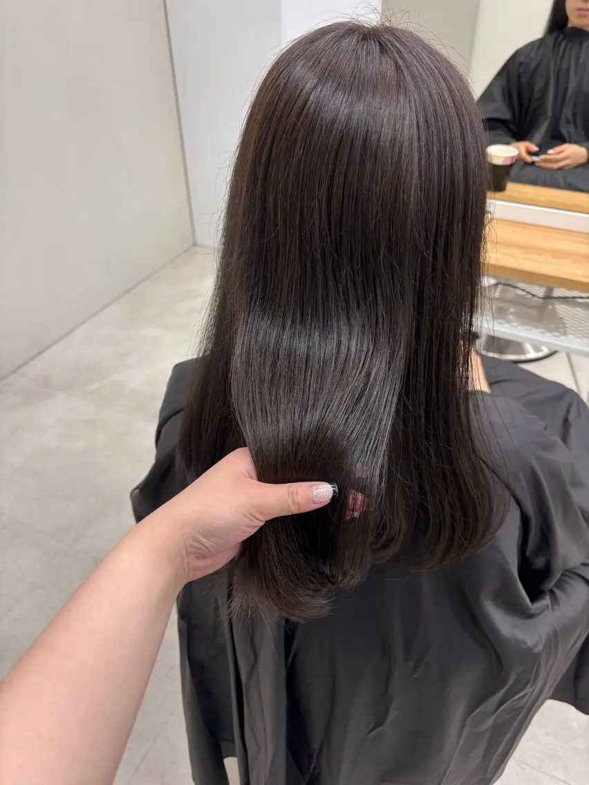 セミロング ヘアカラー トリートメント ヘアセット 𝗆𝗂𝗒𝗎 🐈‍⬛🎀のヘアスタイル