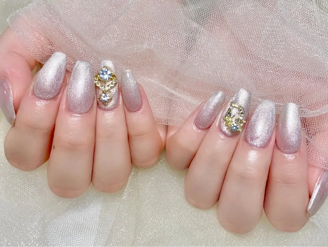 🎀【Hand】大人気マグネットワンカラー+2個大きいパーツ5800🎀の写真