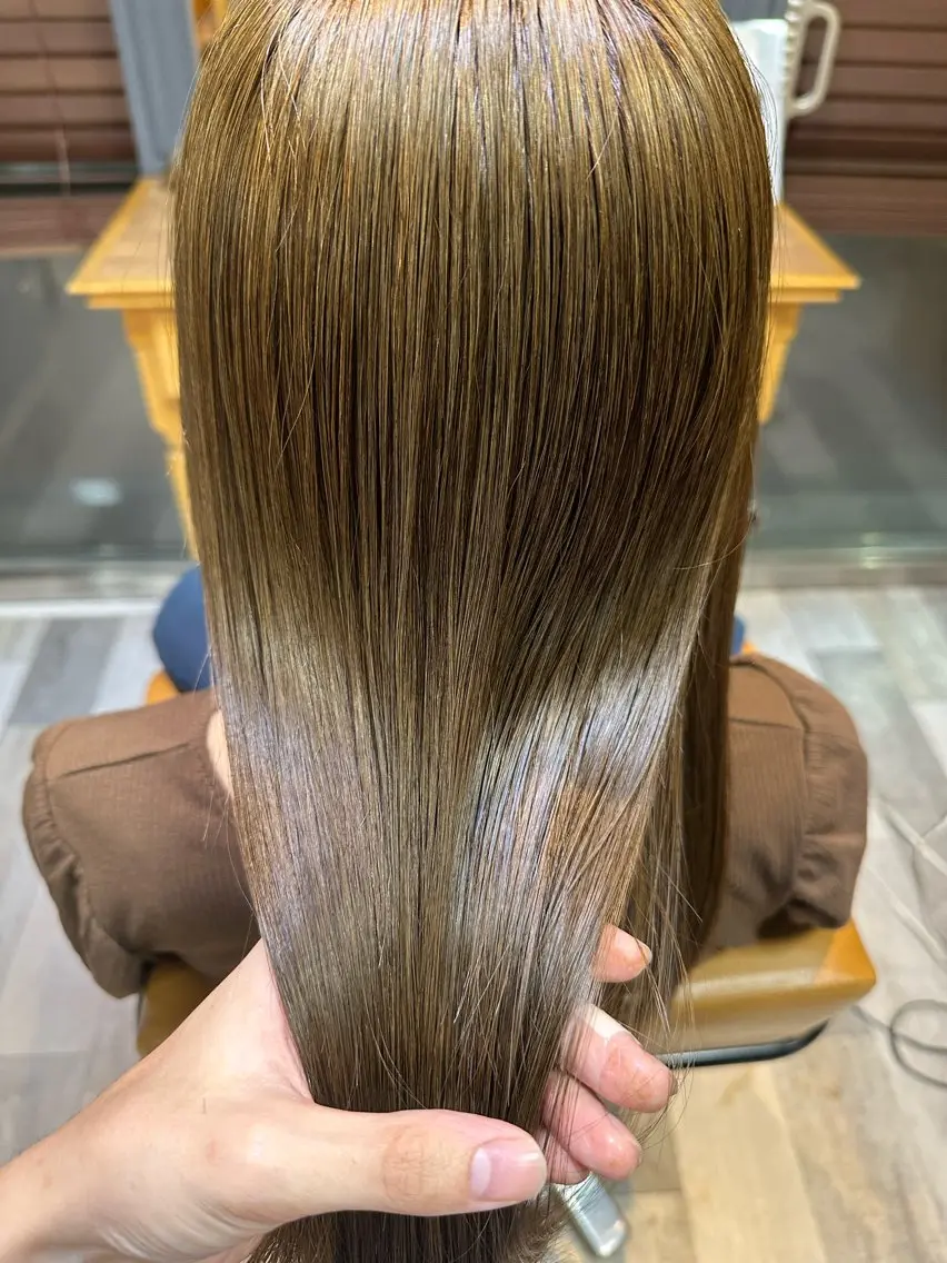 カラー ベージュカラー オリーブベージュ 和田 直也のヘアスタイル