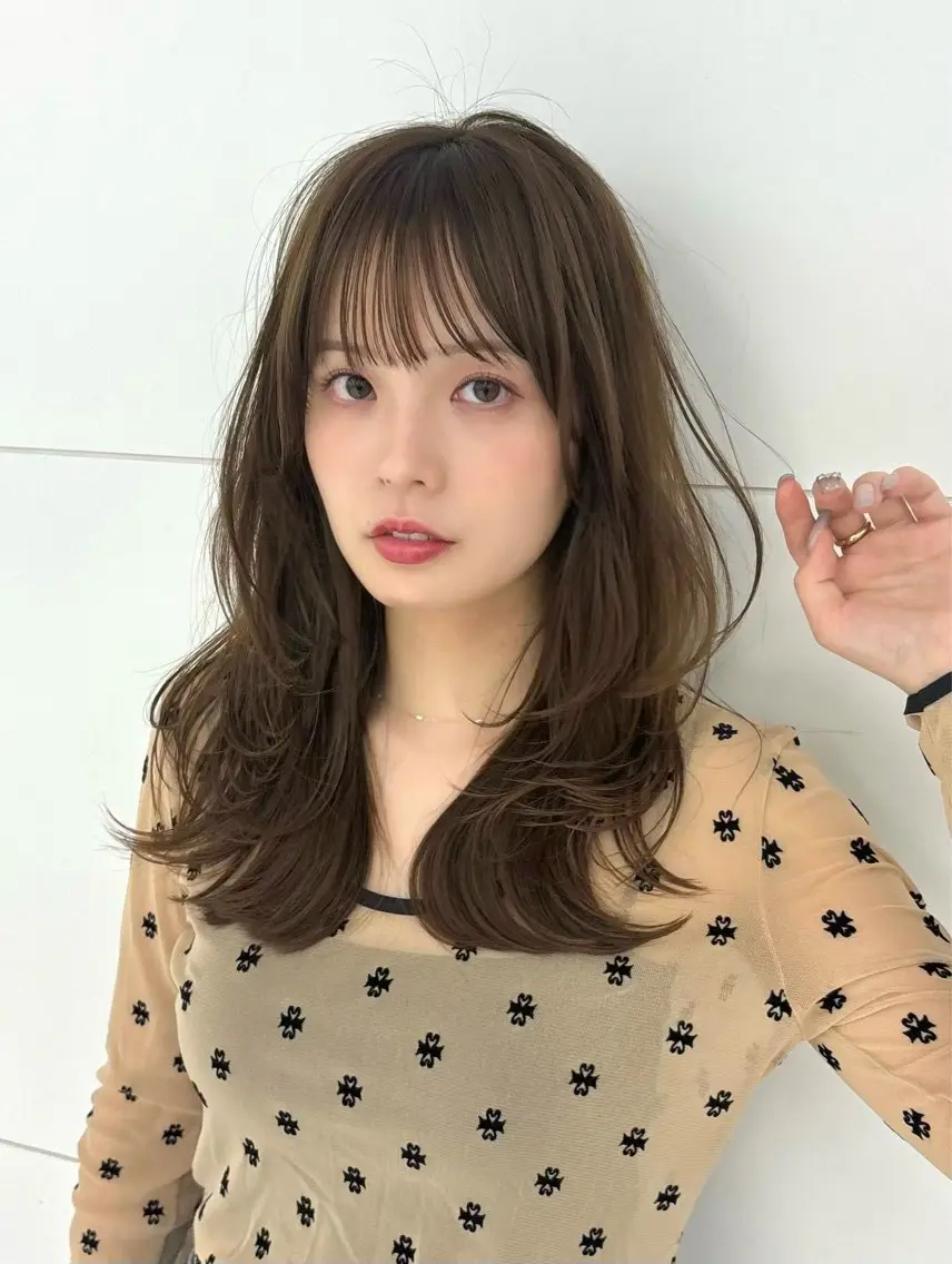 ミディアム COA銀座　🤍 shionのヘアスタイル