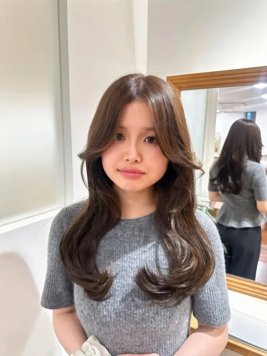 ロング チョコレートブラウン ヘアカラー 🩷仙台/暖色/ 艶カラー/えれな🩷のヘアスタイル