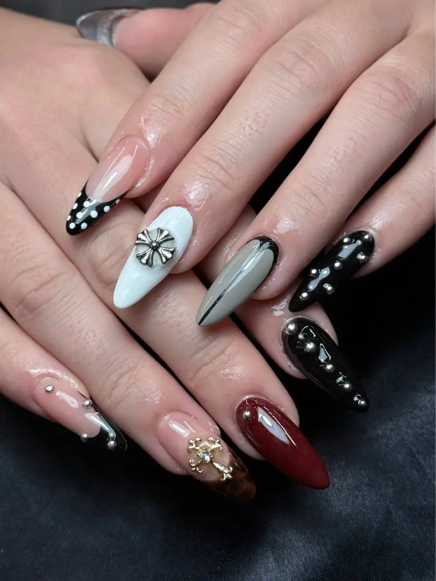 ネイル Iconic Nailのネイルデザイン