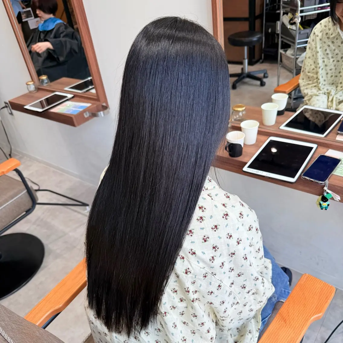 ロング ヘアカラー トリートメント ヘッドスパ ルナ🫐縮毛矯正 🫐髪質改善のヘアスタイル