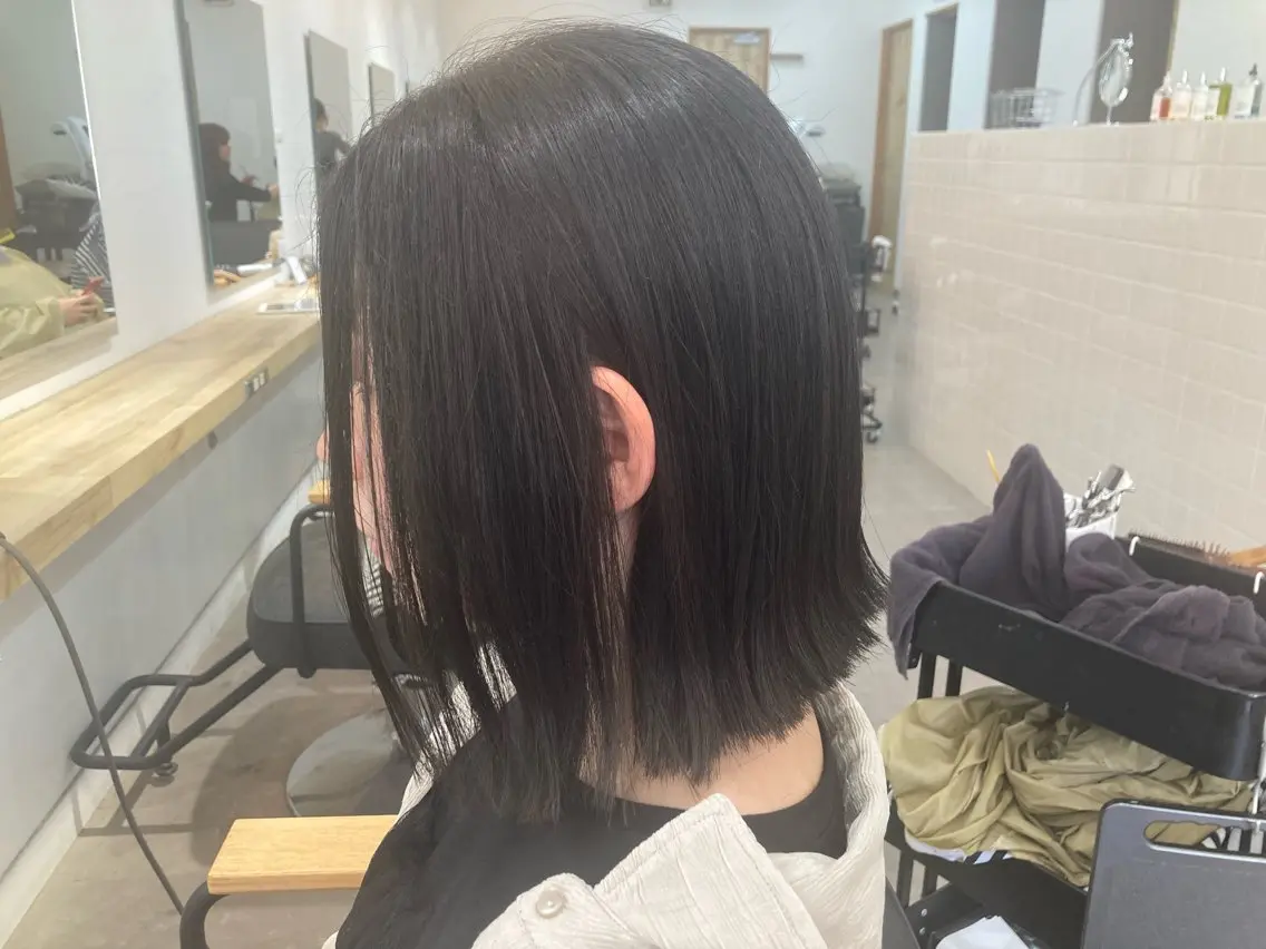 カット & カラー&トリートメントの写真