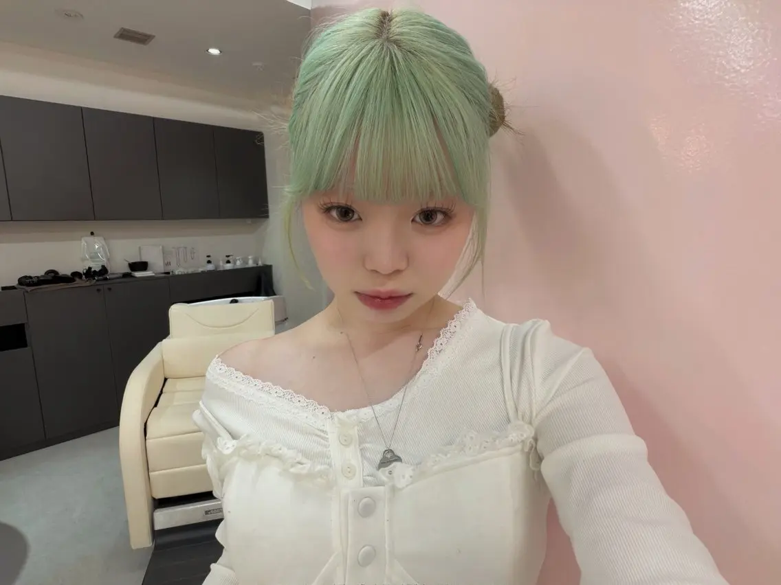 セミロング ヘアカラー トリートメント 🍬カラー特化🍬 Kirari🪄のヘアスタイル