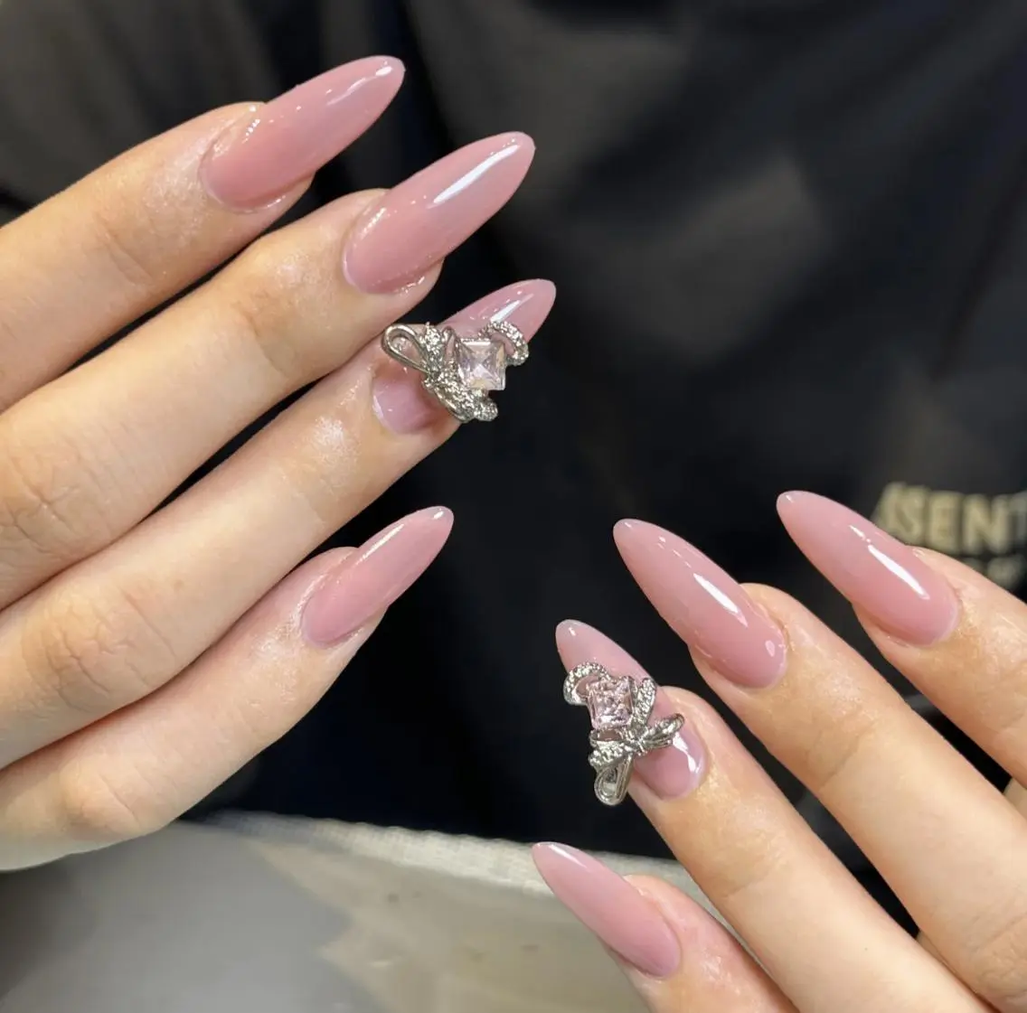 ネイル ハンドネイル Pure&Rich Nailのネイルデザイン