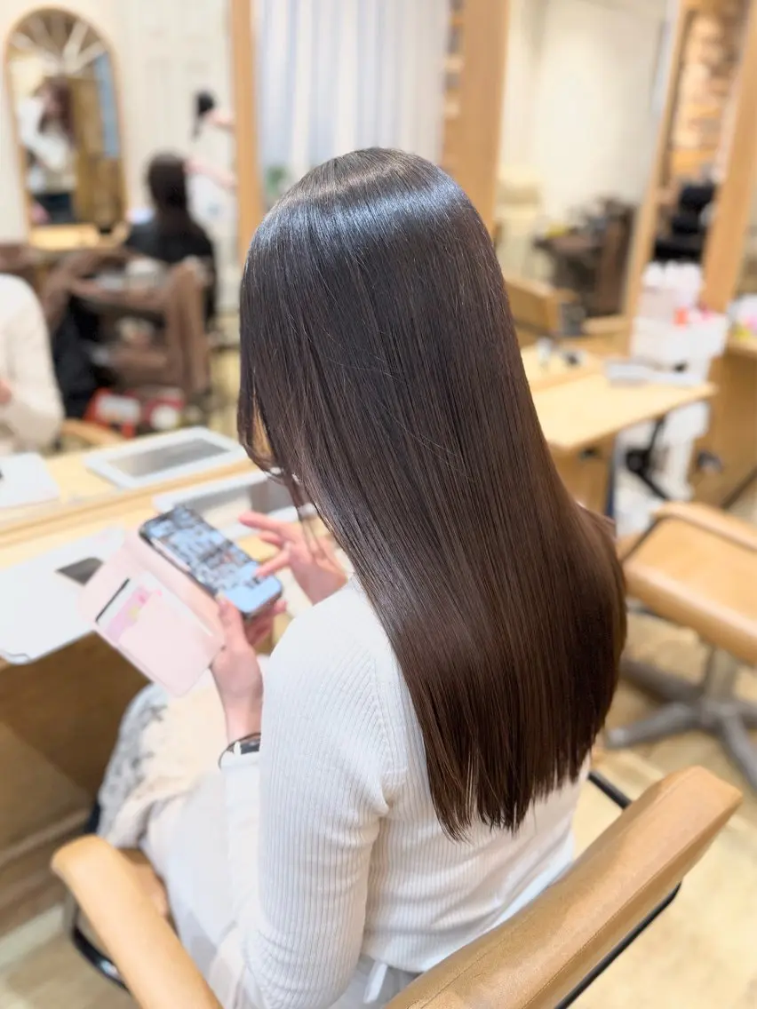 ロング トリートメント ヘアメイク美容師 🦋サカモトレナ🦋のヘアスタイル