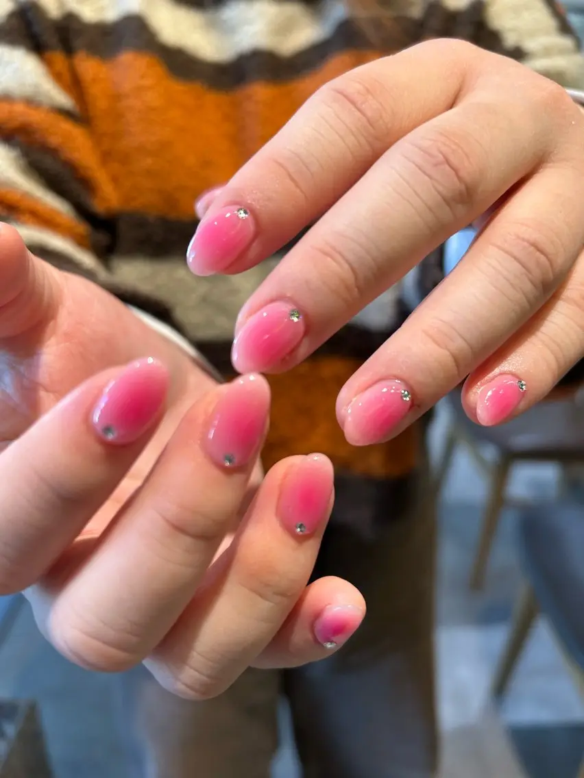 ネイル ハンドネイル aoba🧁🎹 カラー/ネイルのヘアスタイル