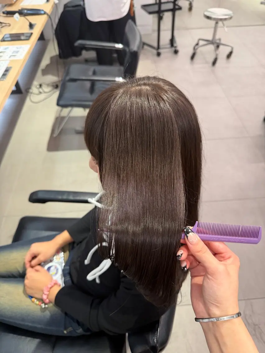 セミロング カラー ヘアカラー トリートメント naturalカラー / Rukaのヘアスタイル