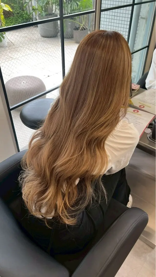 【🔥別人級イメチェン🔥】カット＋日本一毛質メイリーシールエクステ40本で盛れる🫧✨の写真