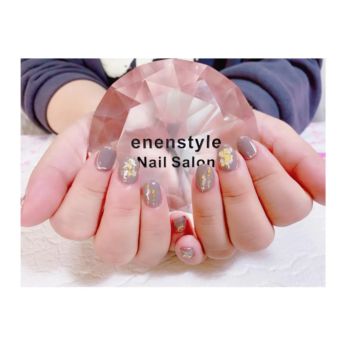 ショート ネイル ジェルネイル ニュアンスネイル オフィスネイル ワンカラーネイル パラジェル ハンドネイル 🐾enen style 🐾のネイルデザイン
