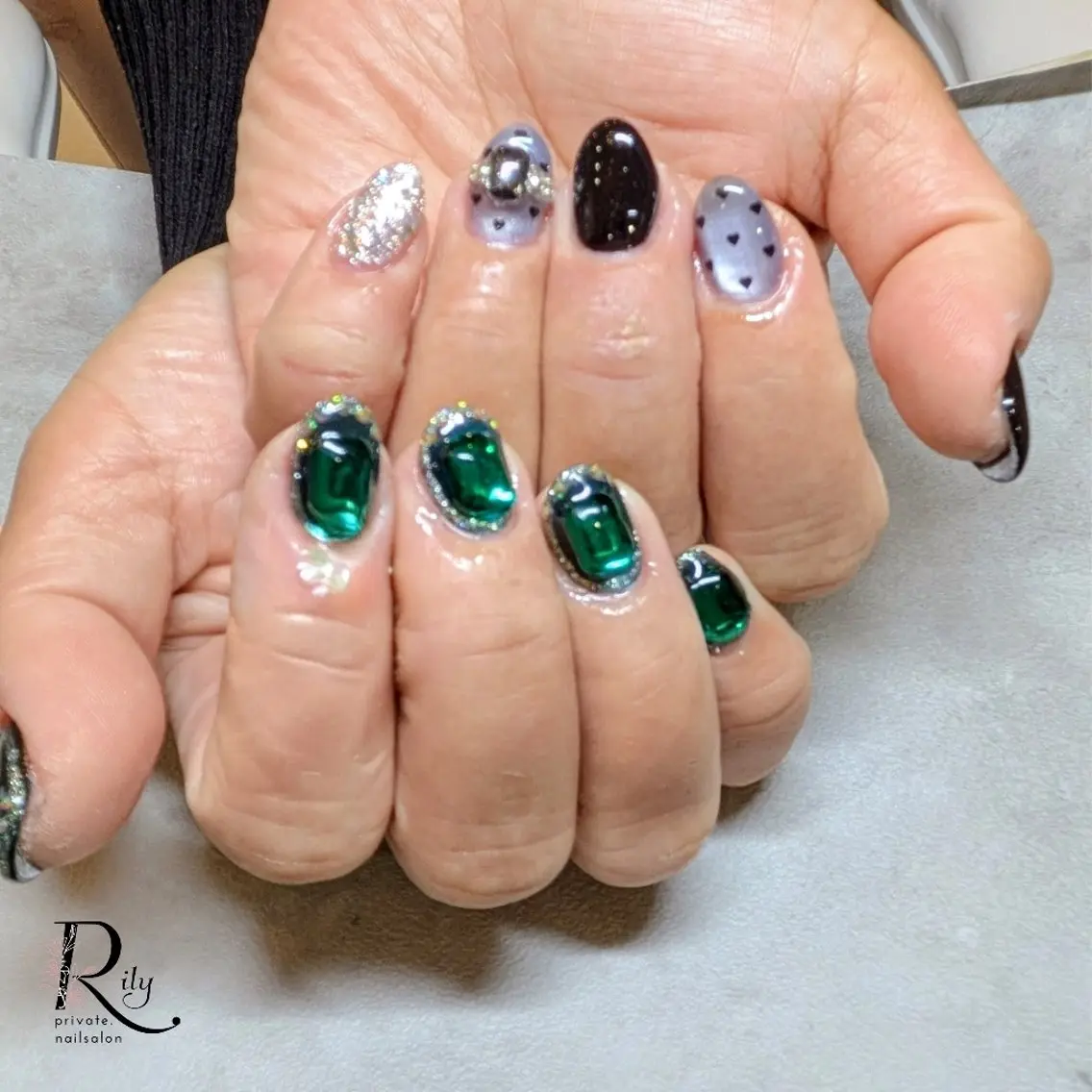ネイル ハンドネイル nailsalon Rilyのネイルデザイン