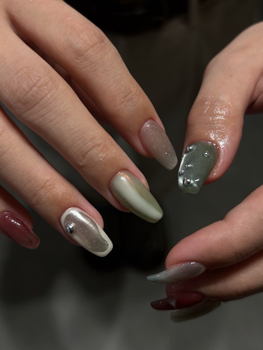 ネイル ボルドー カジュアル マグネットネイル ミラーネイル ニュアンスネイル ハンドネイル ハンドケア lylynail YUUKAのネイルデザイン