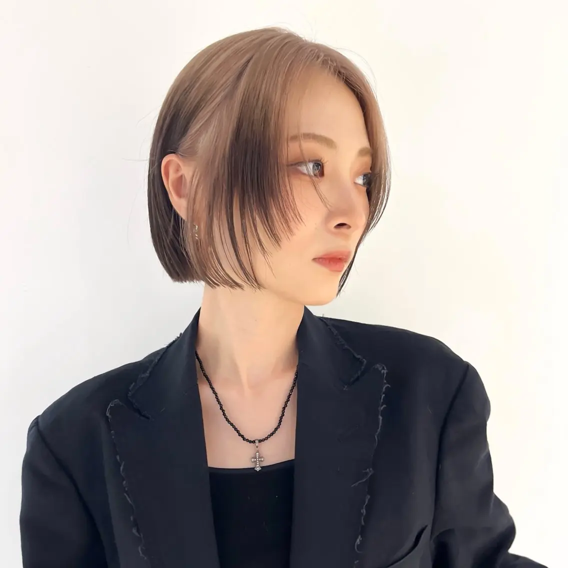 ショート ボブレイヤー ボブ レイヤーカット 似合わせカット レイヤー特化 /ハイトーン【あい】のヘアスタイル