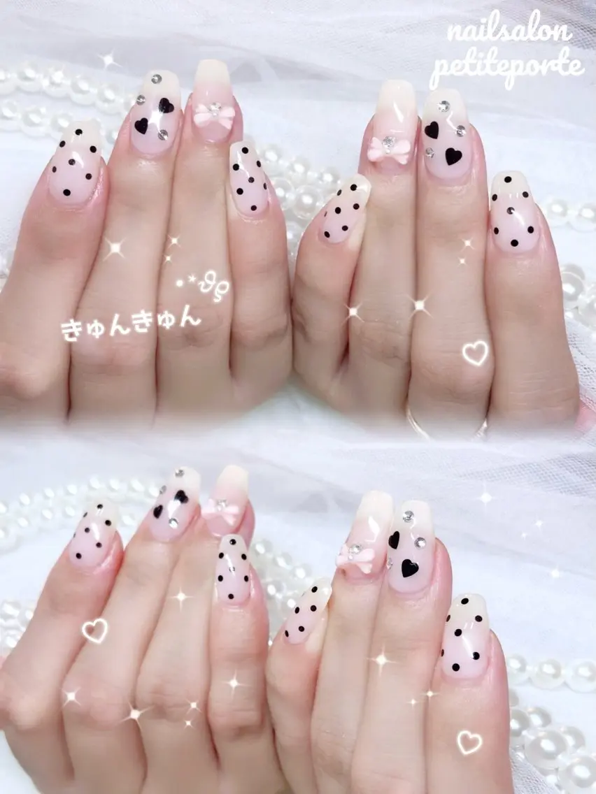ネイル ドット ガーリー ハート キラキラネイル ピンク ハンドネイル petite porteのネイルデザイン